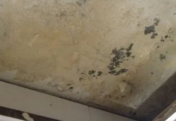 兰西阳台漏水维修公司分享下兰西卫生间渗水维修需要注意哪些问题。